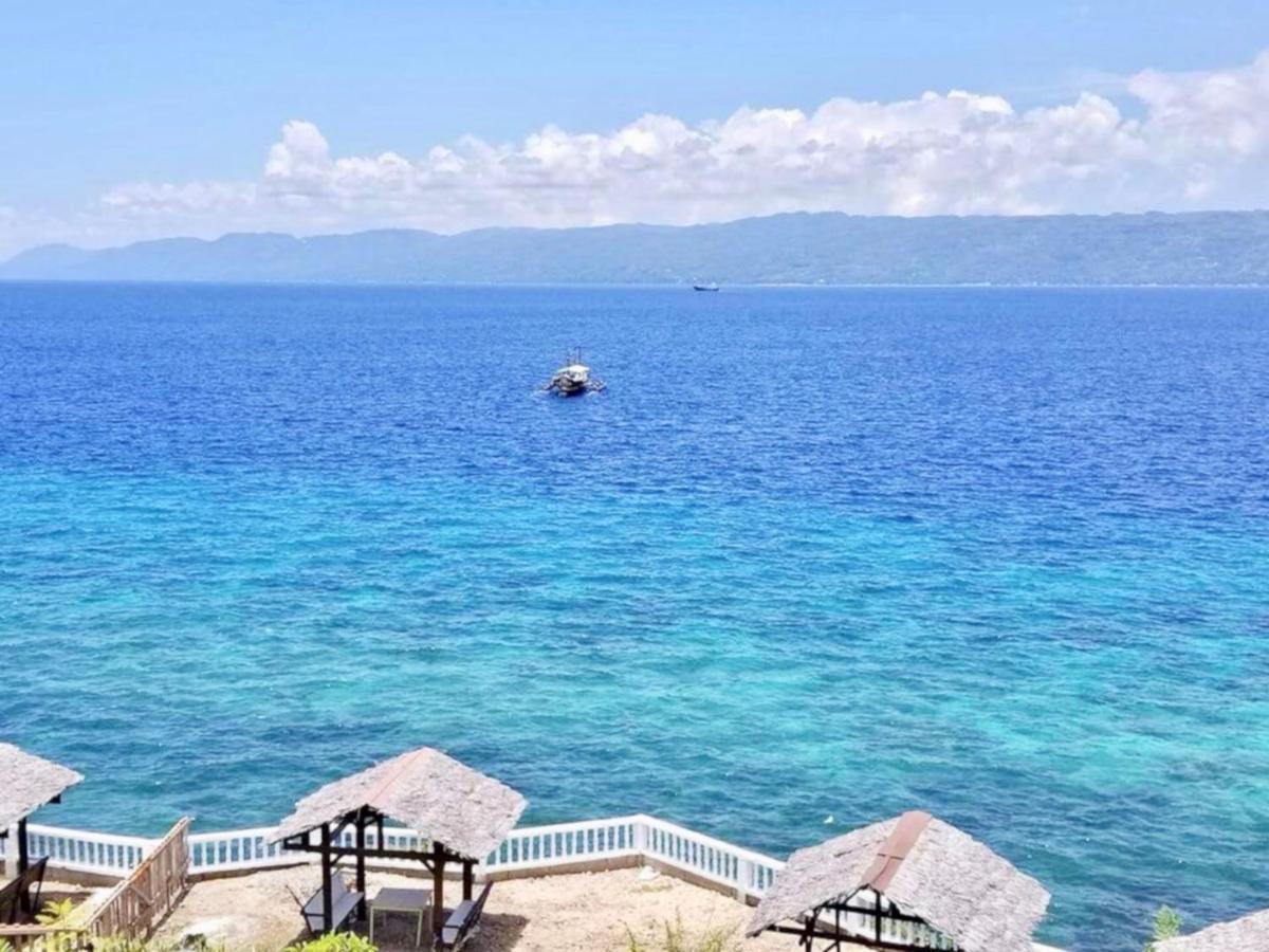 1888 Beach Resort Dumaguete City Eksteriør bilde