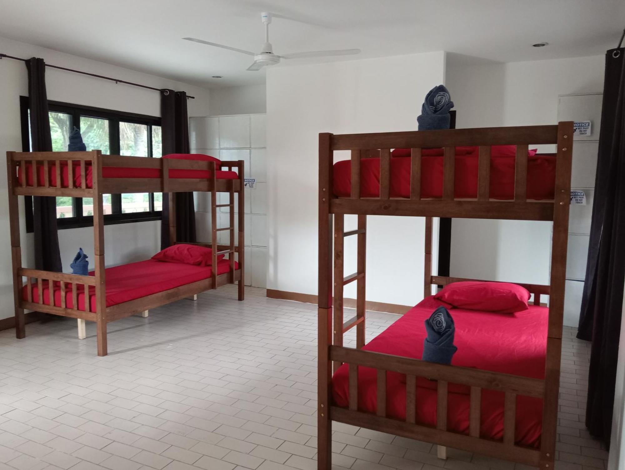 1888 Beach Resort Dumaguete City Eksteriør bilde